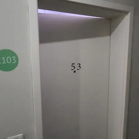 Kontakt 21 Tirana
