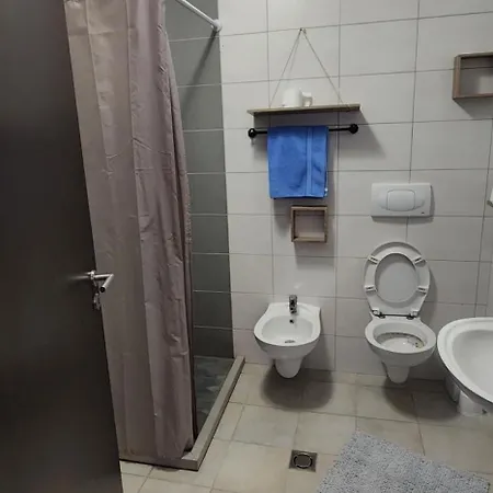 Appartement Kontakt 21 *